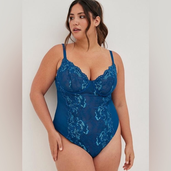 Torrid Lacey Thong Bodysuit - Picture 7 of 9